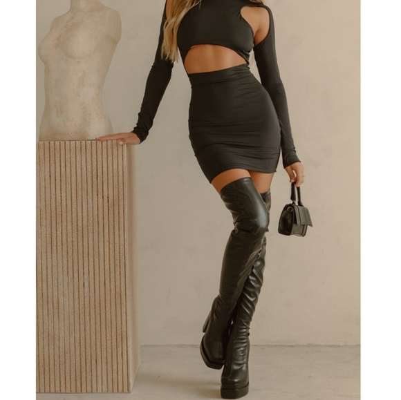 𝙇𝙖𝙨𝙩 8.5, 9 & 10🖤🎥HIGH STANDARDS OVER THE KNEE BOOT - BLACK - Picture 15 of 15